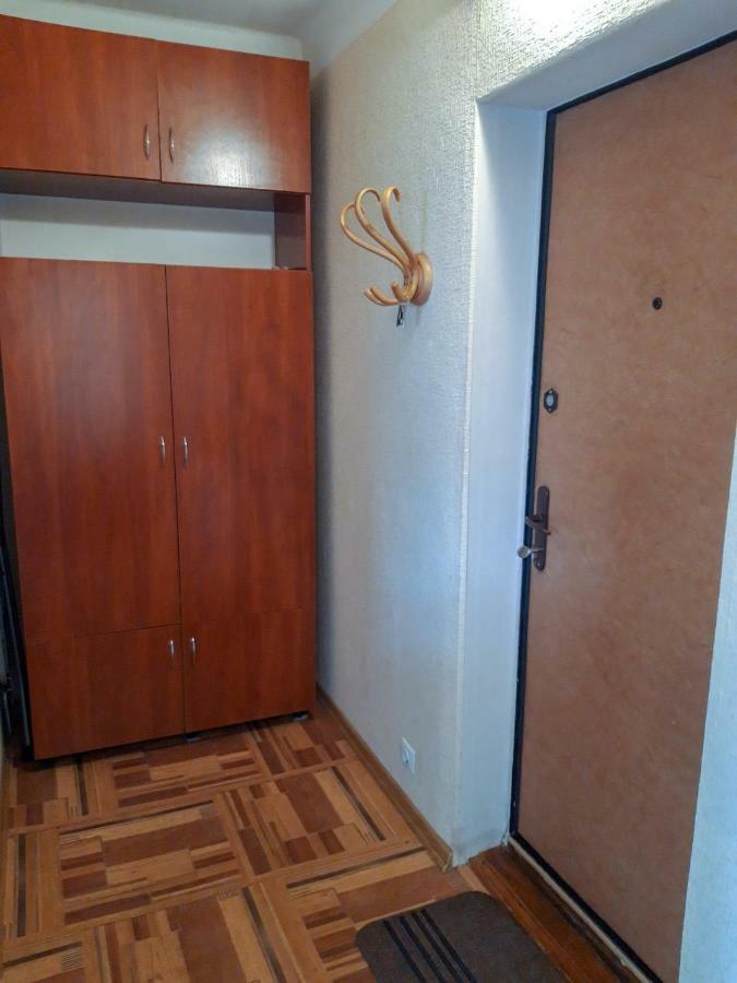 Apartment On Livoberezna Metro Station Kiev Exterior foto